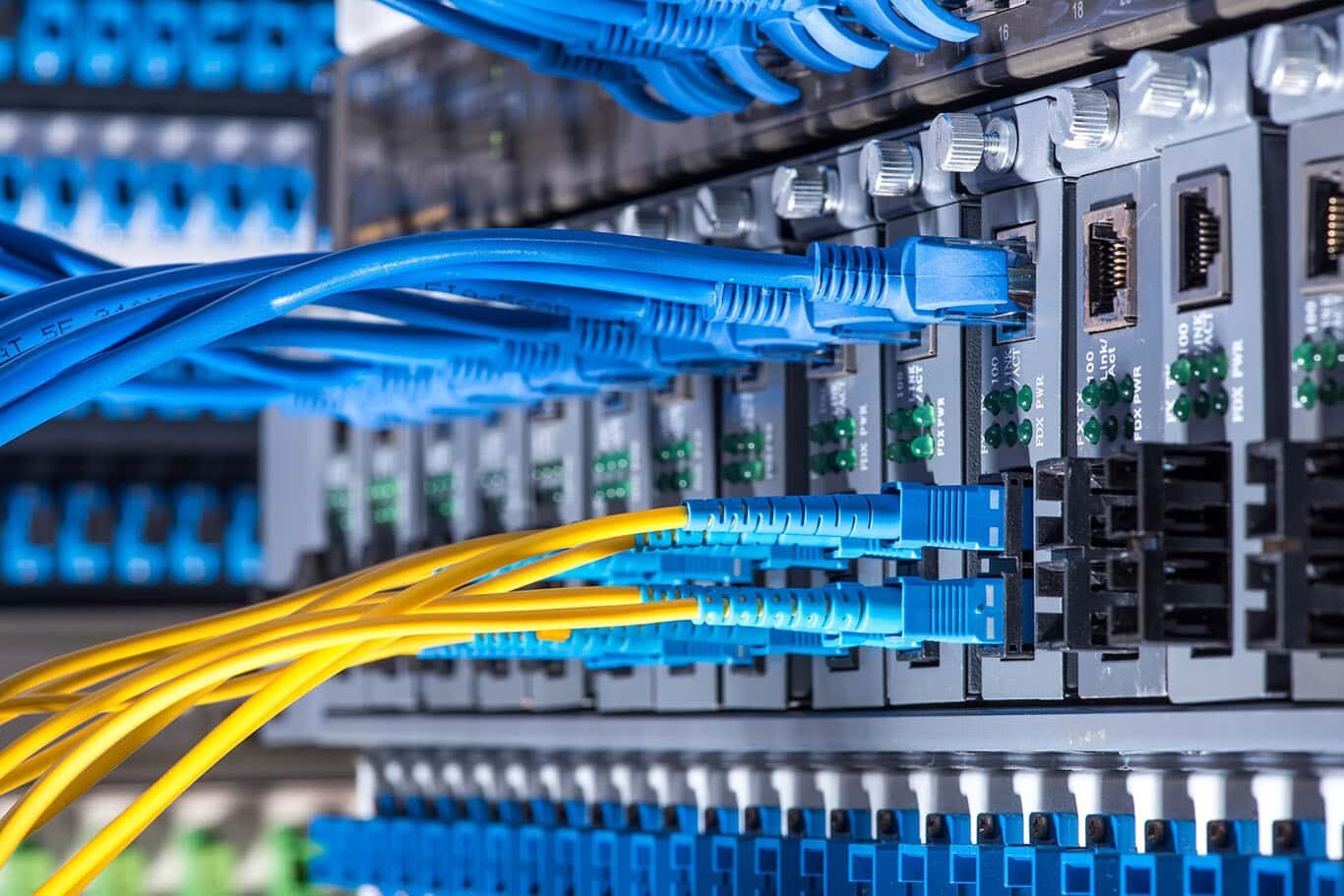 23915 fiber cable data center thinkstockphotos kynny 503844546 1 1366x911